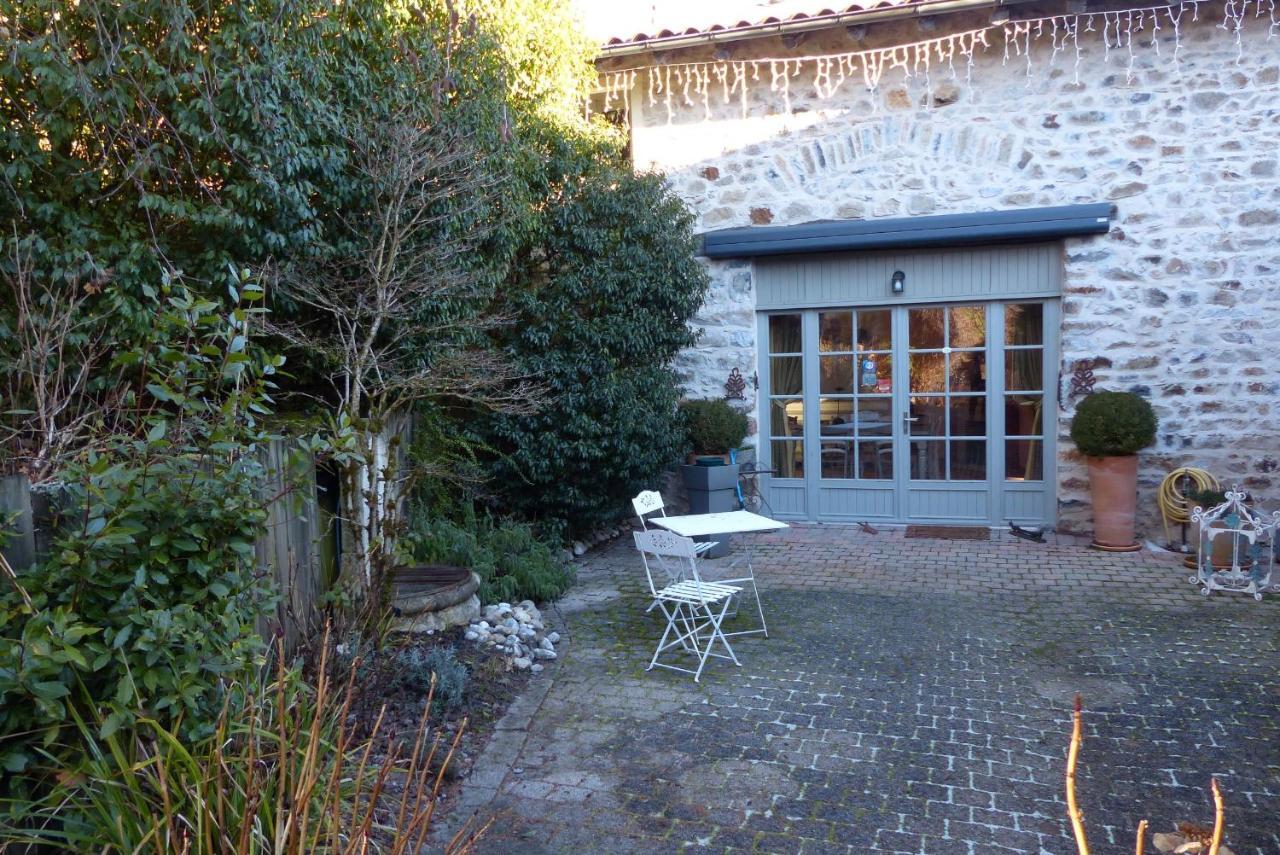 Gite Du Hameau D'Amignie Vernay Dış mekan fotoğraf
