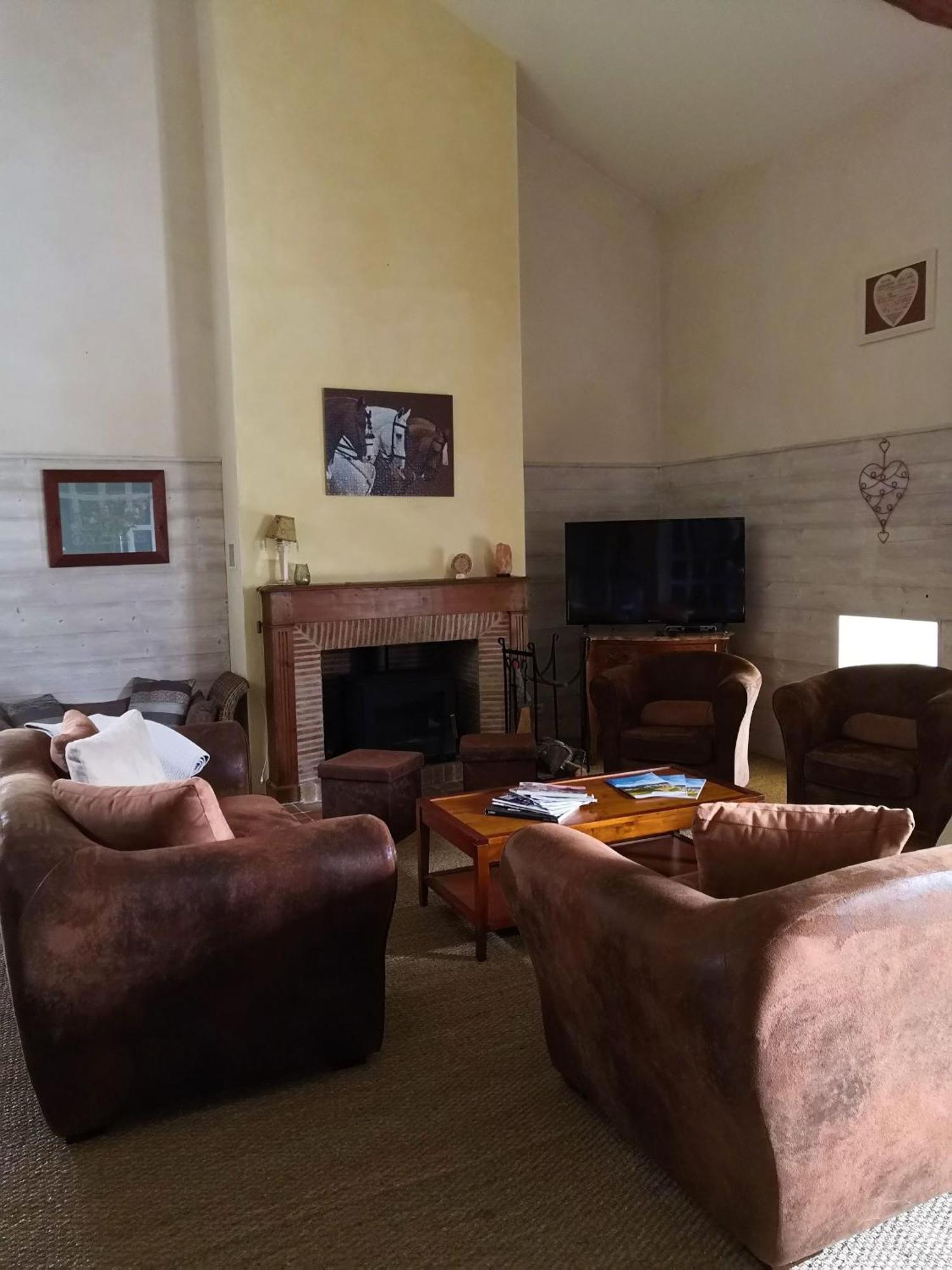 Gite Du Hameau D'Amignie Vernay Dış mekan fotoğraf